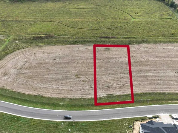5921 Burning Prairie Drive #313, Waunakee, WI 53597