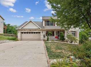 560 Adele Dr, North Huntingdon, PA
