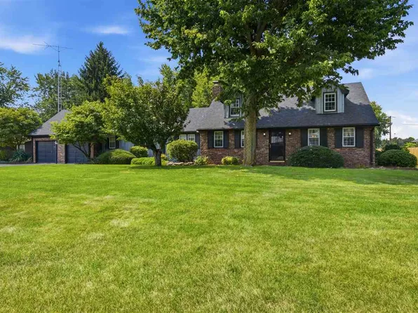 3613 N Grand Ave, Connersville, IN 47331