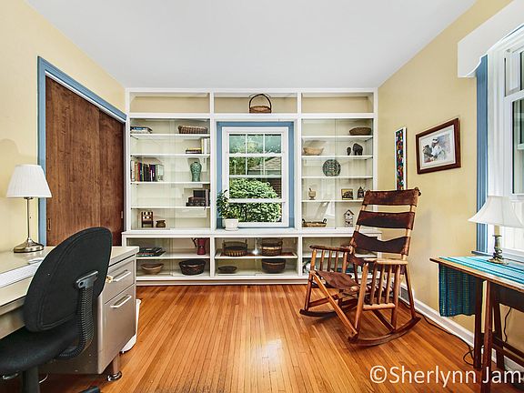 5th image of 2312 Union Ave SE