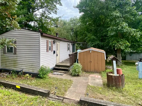 8/142 Woodhaven Dr E, Sublette, IL 61367