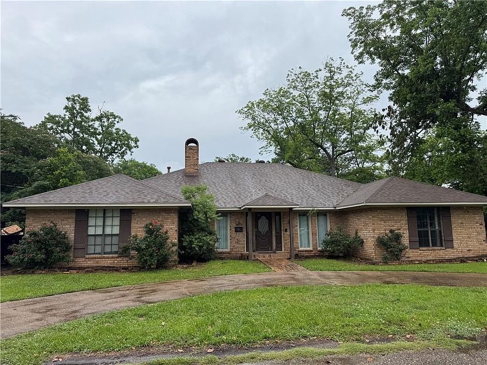 1st image of 901 Harling Ln