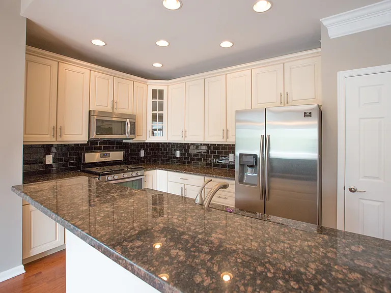 209 Corning Fairbanks Way #209 — Photo 9