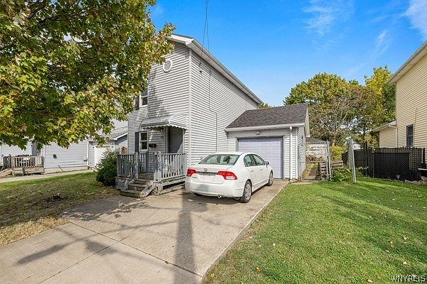 1st image of 43 Eureka Pl