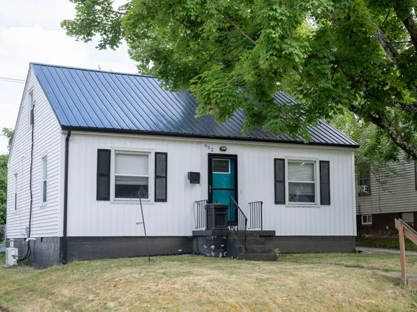 952 Meadow Ln, Lexington, KY 40505