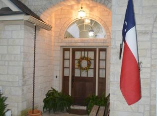 607 Persimmon Ct, Fredericksburg, TX 78624