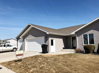 1910 18th Ave W, Williston, ND 58801