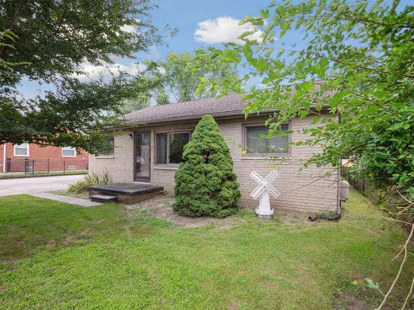 21180 Van Buren St, Southfield, MI 48033