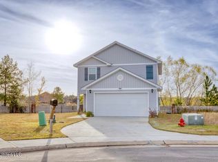 2020 Magazine St, Ocean Springs, MS 39564