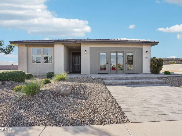 9812 S 56th Lane, Laveen, AZ 85339