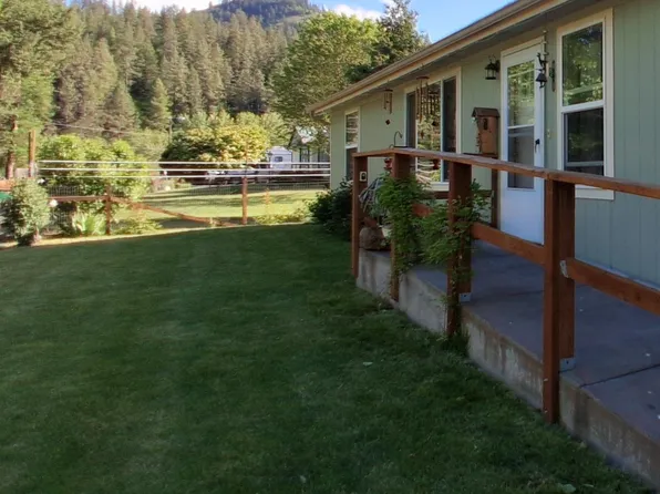 1639 Jenny Ln, Kamiah, ID 83536