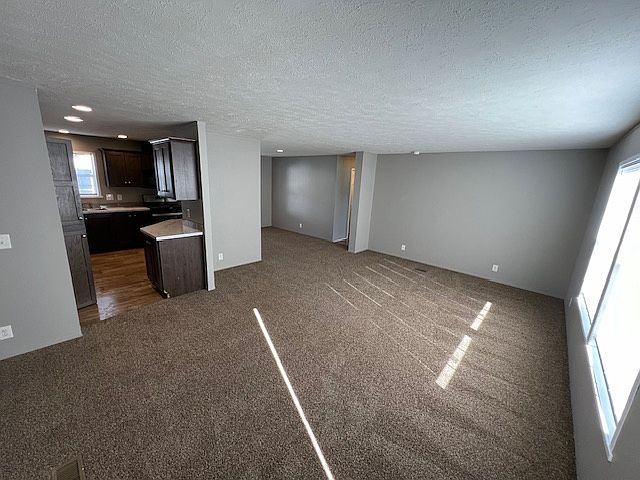 1st image of 7541 Grant Dr #275
