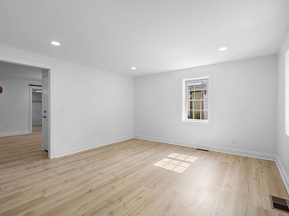 2nd image of 2828 Georgia Ave