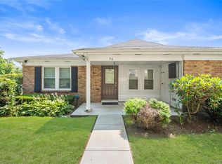 3B Saratoga Ct, Ridge, NY 11961
