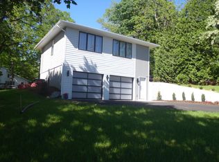 4316 Hilltop Rd, Rockingham, VA 22801