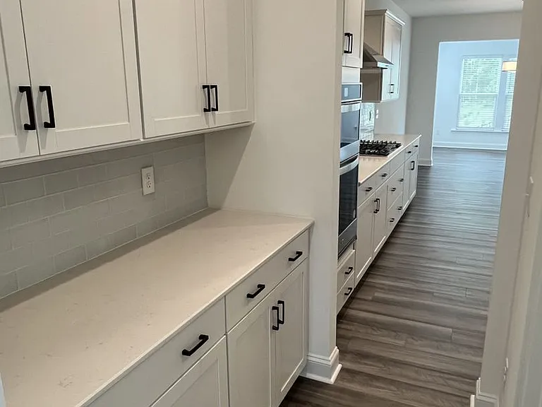 616 Southstone Dr — Photo 8