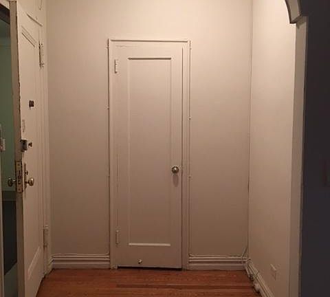 3rd image of 6 N Broadway #4