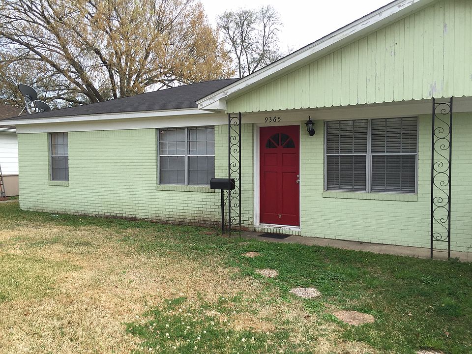 1st image of 9365 McLean St