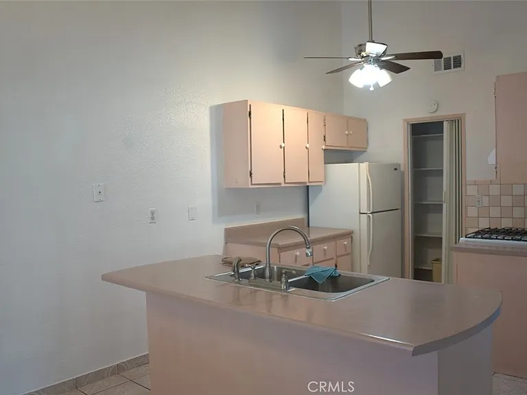 4210 Aero Ln — Photo 4
