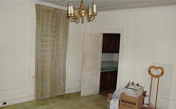 4th image of 2706 Oneal St