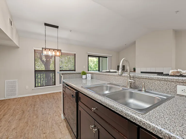 3839 Dry Creek Dr #202 — Photo 17