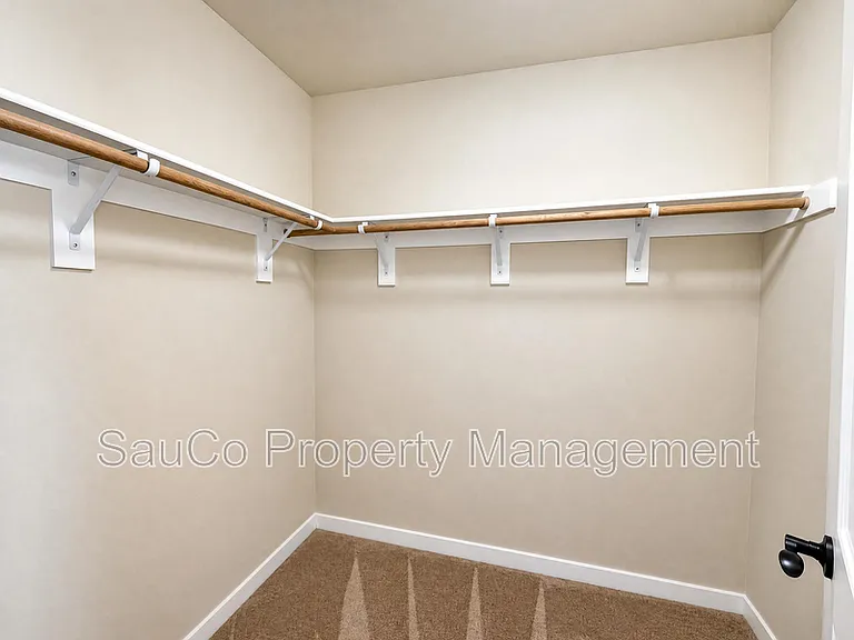 20269 SW Gracie St — Photo 17