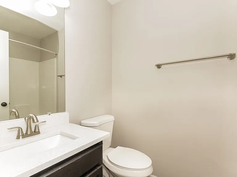 1422 Majestic Meadow Dr — Photo 16