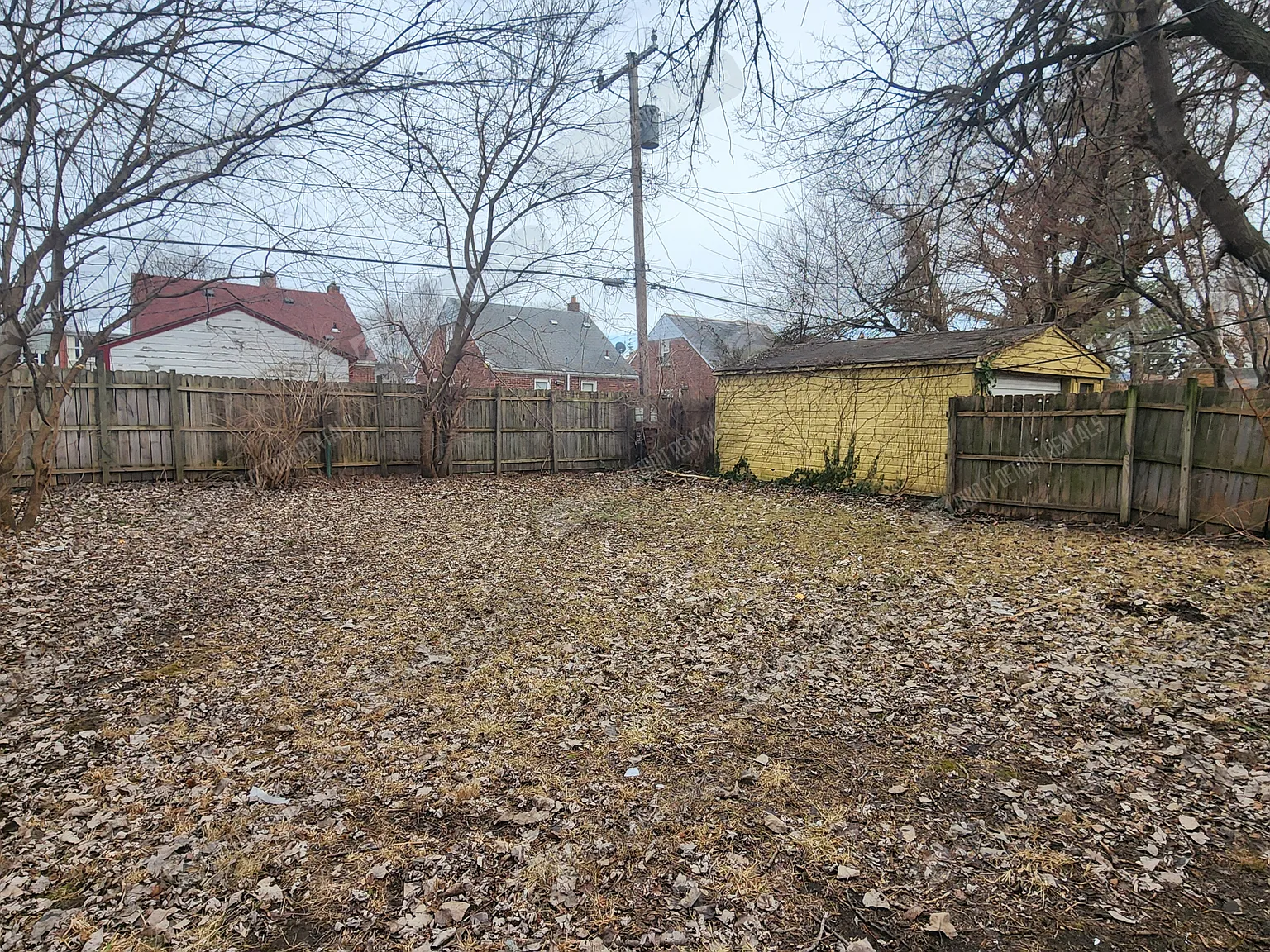 House-Bungalow — Photo 4