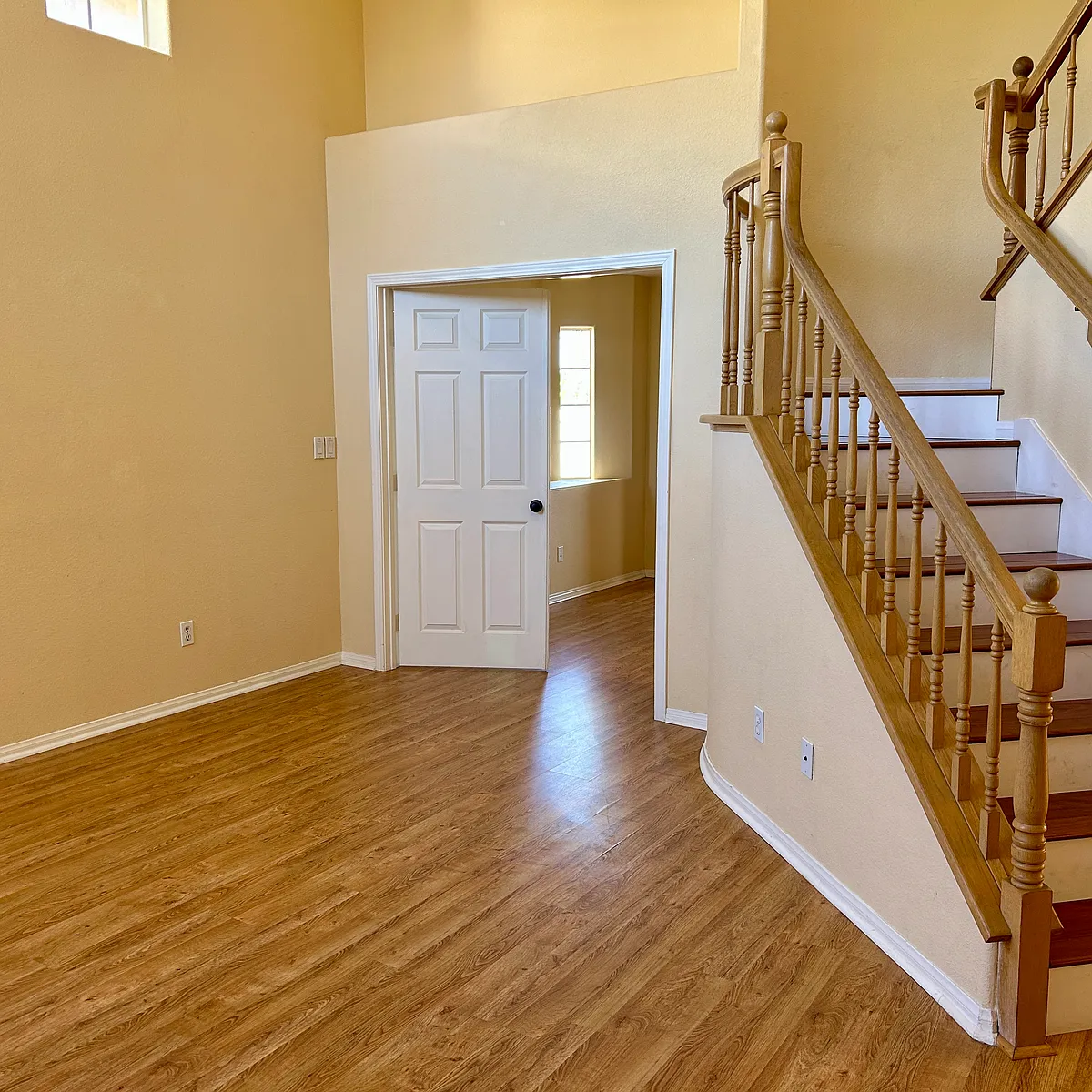 Building Photo - 3251 San Tomas Dr