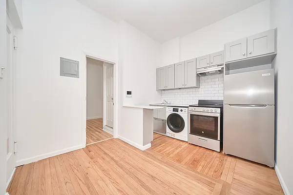 Rented by Living New York | media 1