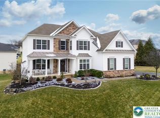 6226 Fox Glove Ln, Center Valley, PA 18034