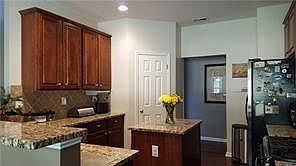 4th image of 7613 Cedar Grove Ct