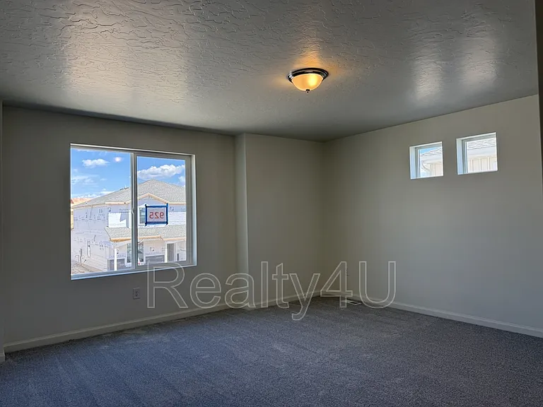 203 E Arcade Dr #1 — Photo 16