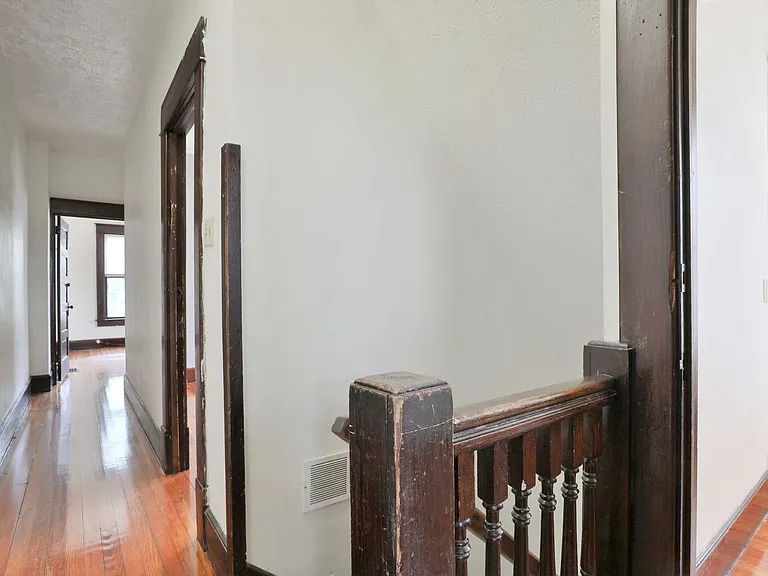 43 E Blake Ave — Photo 14