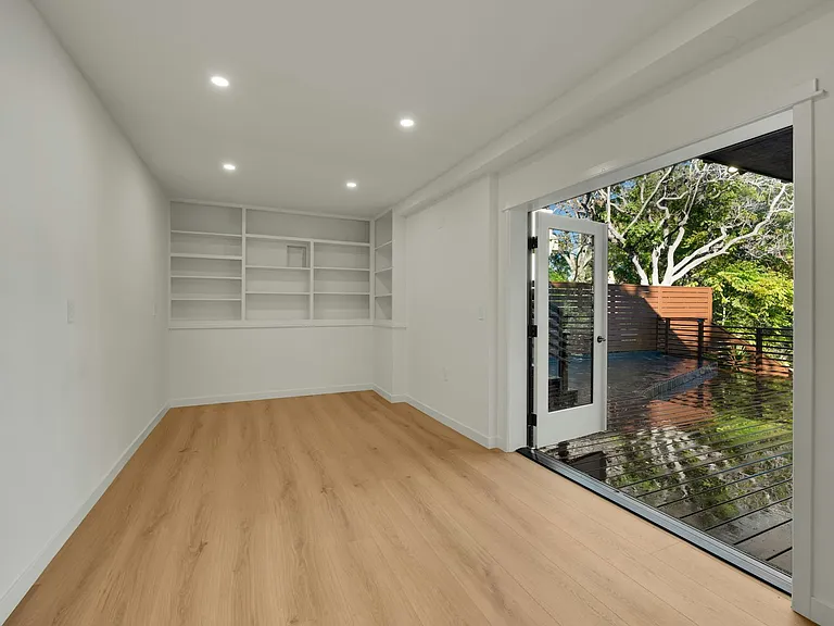 4279 Hortensia St — Photo 23