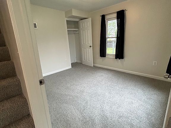 5th image of 30735 Beechwood St