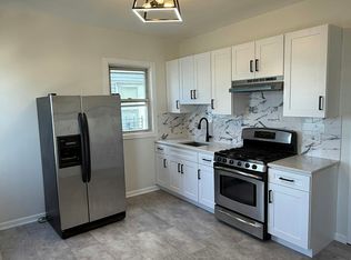 105 Rosa Parks Blvd FLOOR 2, Paterson, NJ 07501