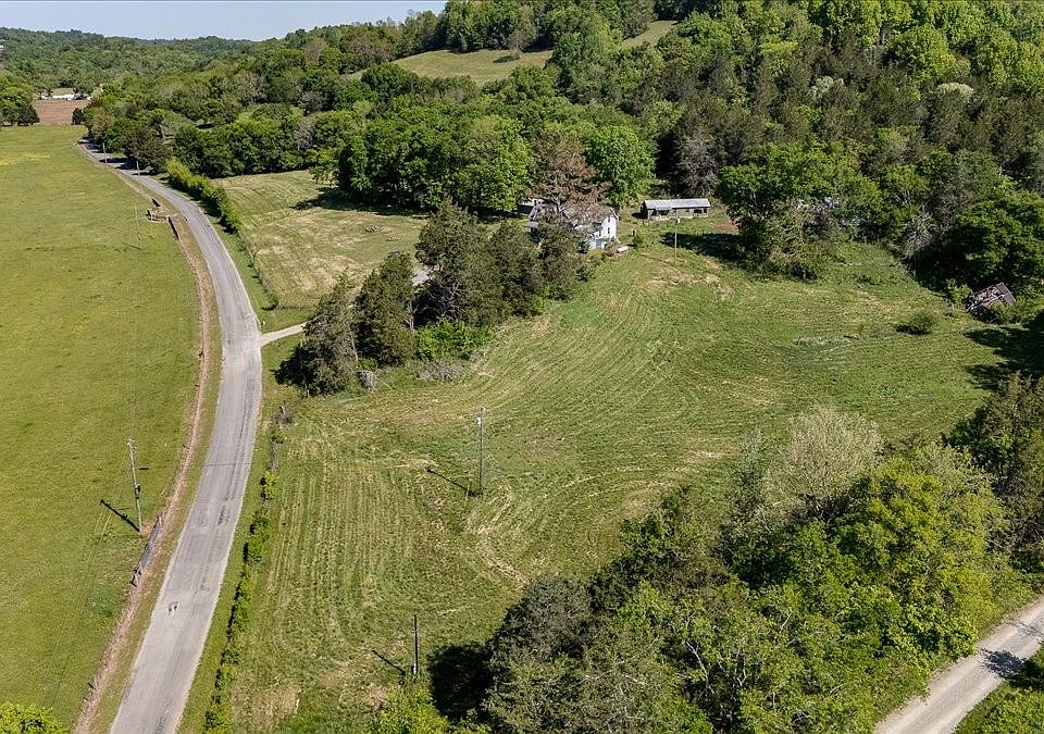 40th image of 7480 Beech Hill Rd