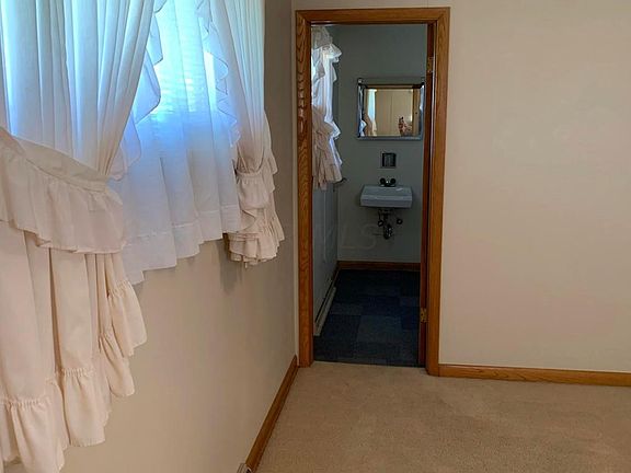 4th image of 1277 Ellen Dr