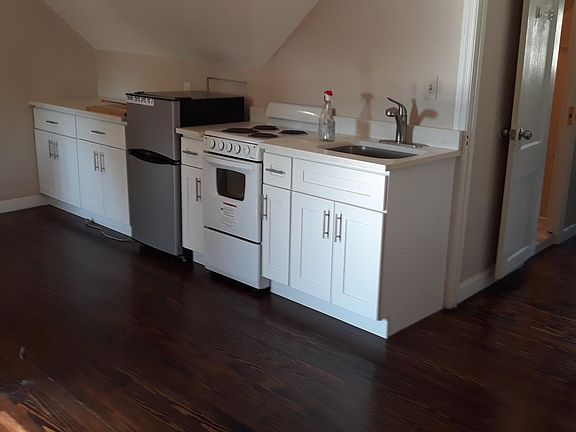 2nd image of 75-47 189th St Floor 2