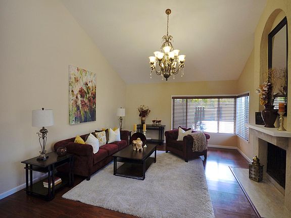 2nd image of 38 Cadiz Cir