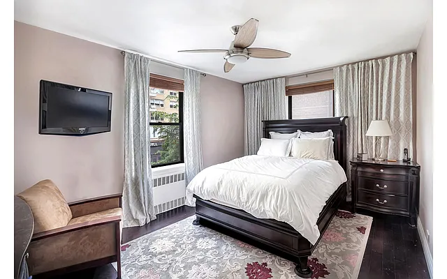 Sold by Douglas Elliman | media 7