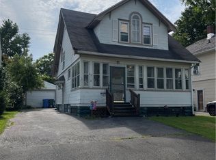 67 Westfield St, Rochester, NY 14619