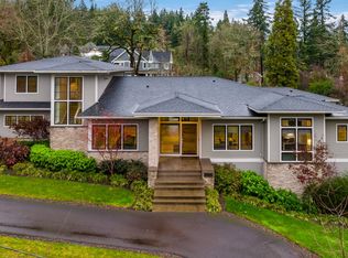 1885 S Greenwood Rd, Portland, OR 97219