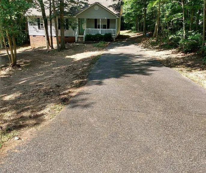 1708 Dream View Ln — Photo 1