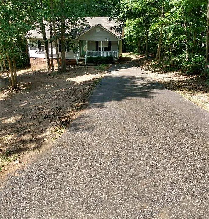1708 Dream View Ln