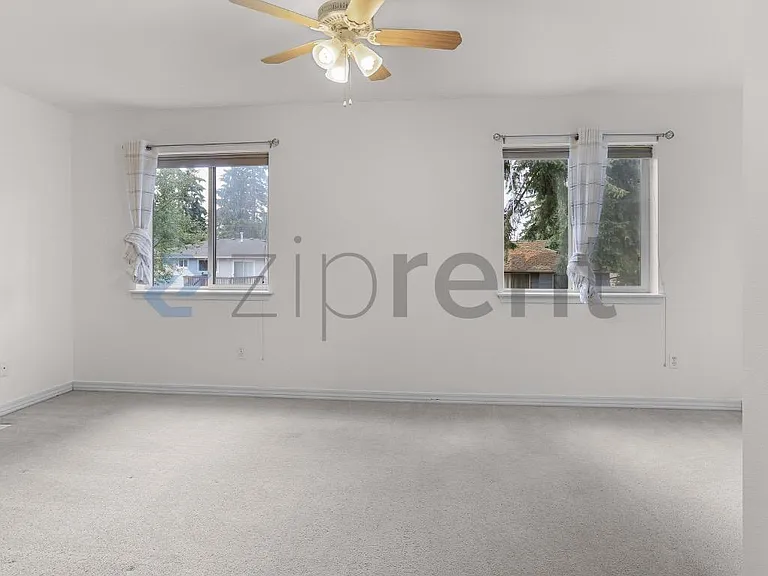 2508 204th Pl SW — Photo 8