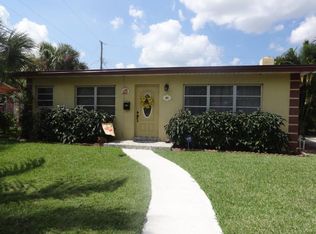 5821 Churchill Ct, West Palm Beach, FL 33405