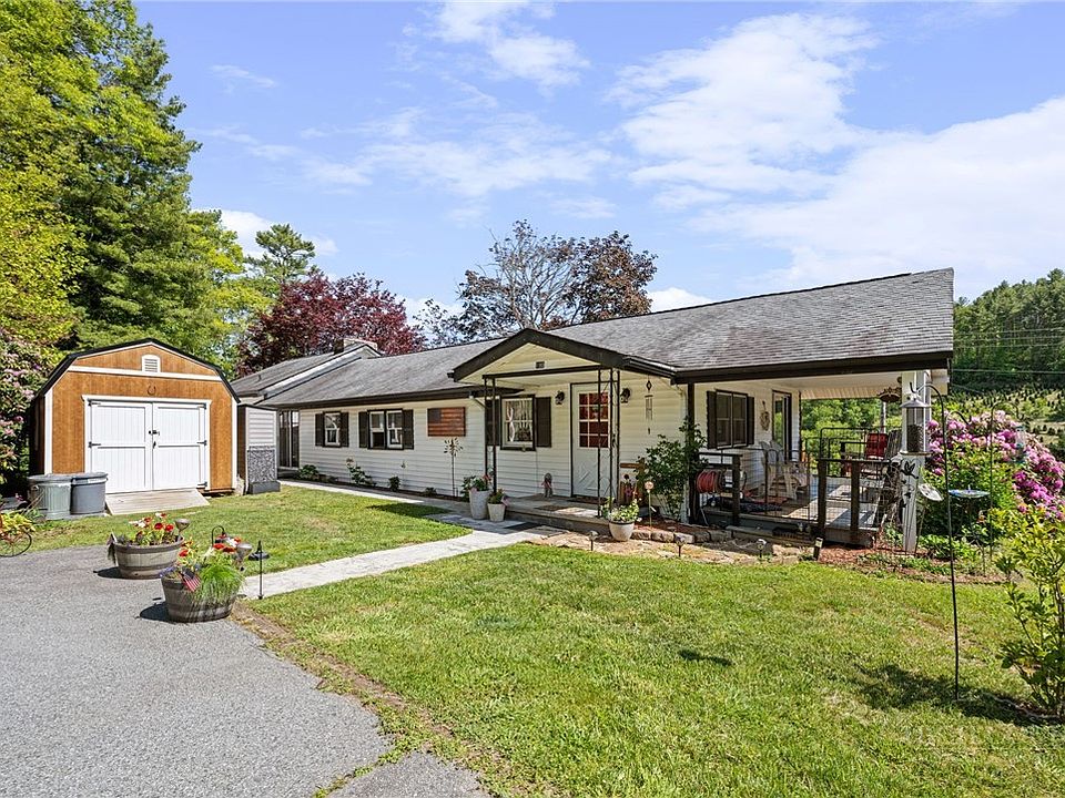 1st image of 190 Benfield Road