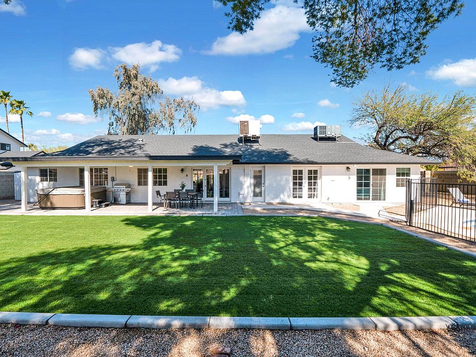 1st image of 5213 E Fellars Dr
